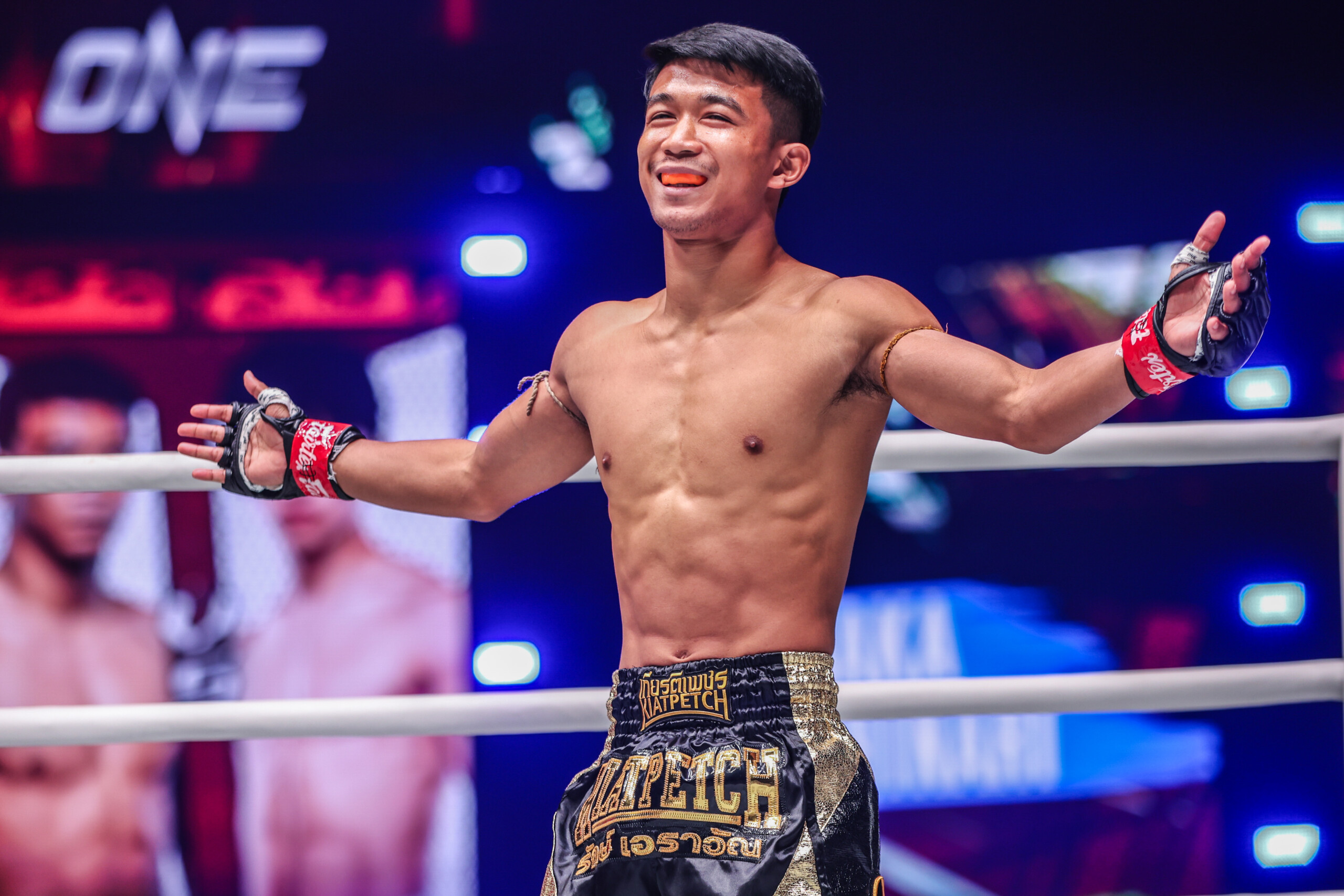 ‘Absolute Fireworks’ – Rak Erawan, Hern NF Looksuan Brace For High-Stakes Battle At The Inner Circle 29
