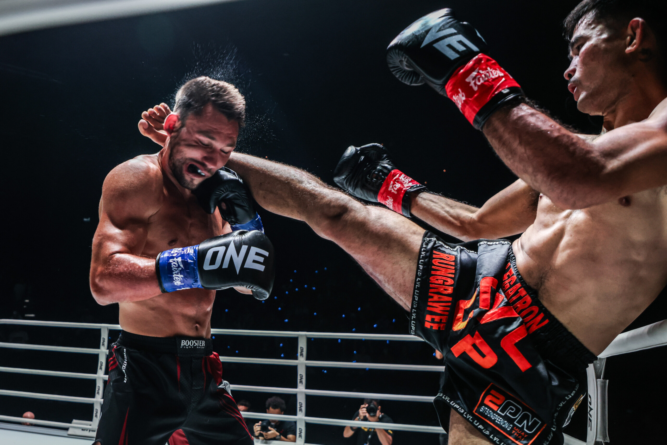 ‘Fits My Aggressive Kicking Style Perfectly’ – The Story Behind Rungrawee’s Iconic ‘Legatron’ Nickname