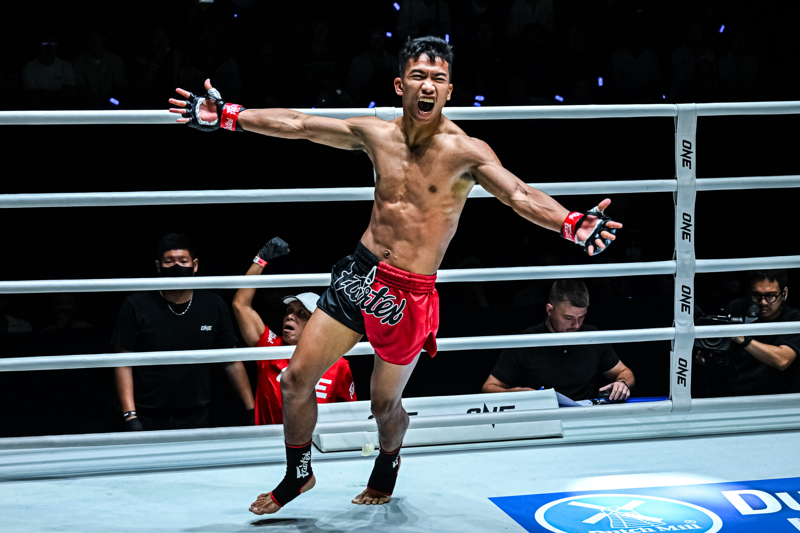 ‘I’m Ready To Make Him Pay’ – Pet Promises A Finish Against Nahyan Mohammed At The Inner Circle