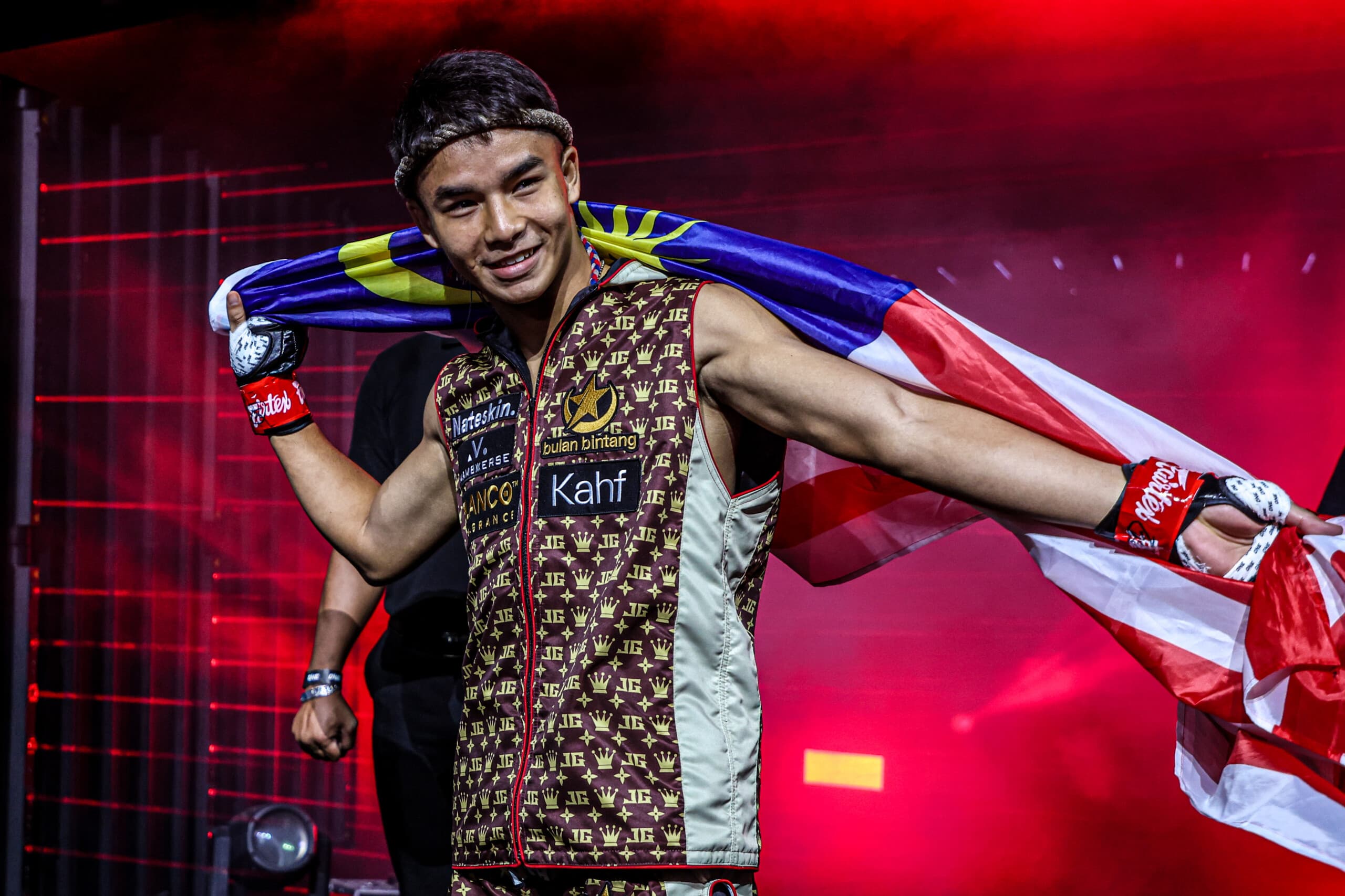 Flyweight Muay Thai Showdown Between Johan Ghazali And Ye Yint Naung Set For ONE Friday Fights 141
