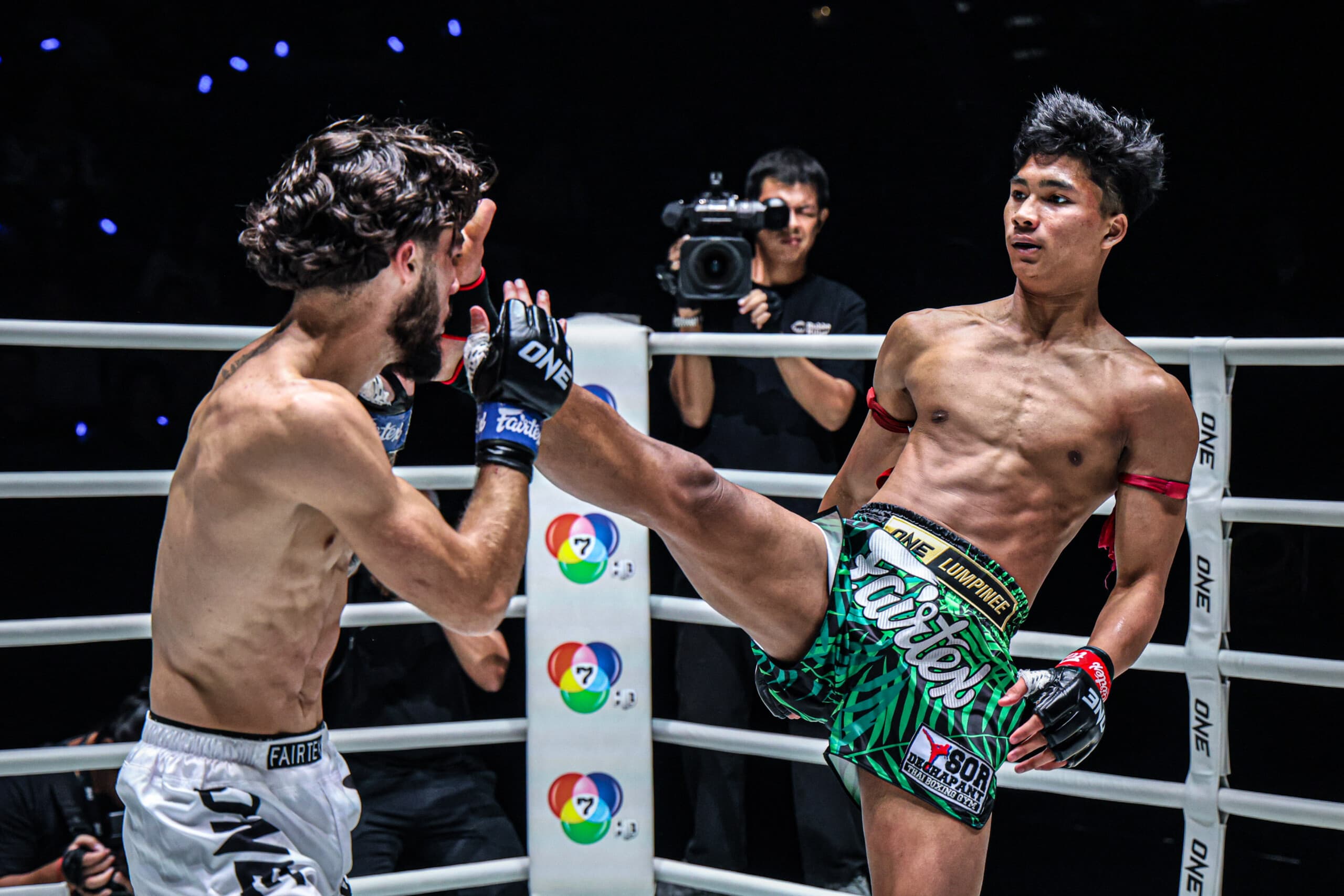 The Inner Circle On May 8 Results: Adam Sor Dechapan Soars Past Enzo Clarisse With Spectacular Flying Attacks