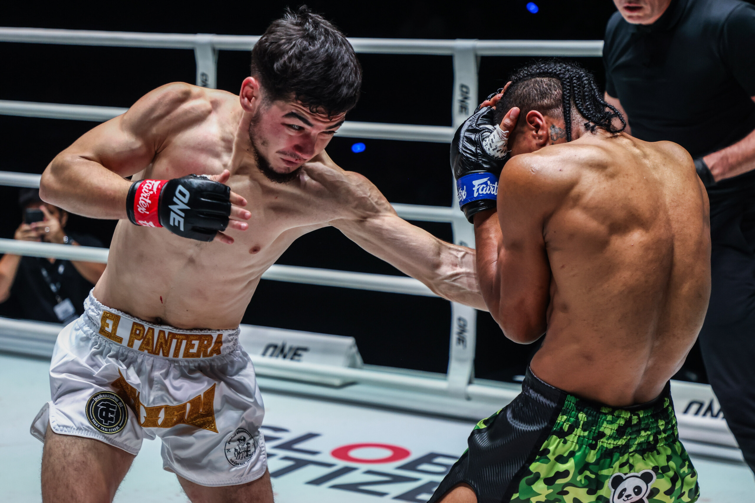 The Best Pictures From ONE Fight Night 43: Tang Vs. Gasanov